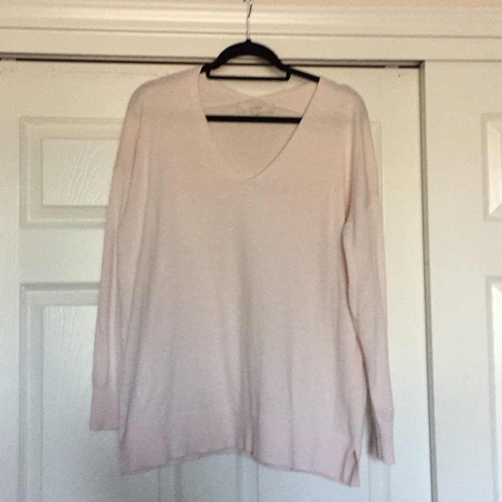 Loft Sz Large Baby Pink V Neck Sweater.
